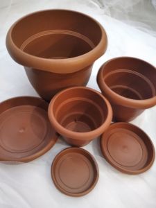 1 adet 1no Ø20x17cm 2.8 Litre Toprak Rengi Tabaklı Çiçek Saksısı Toprak Çökmesi önleyen özel içyapı