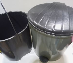 Ayak Pedallı Jumbo Çöp Kovası 32 Litre BüyükBoy Çıkabilen iç Kovalı 40x33 h:50 Sağlam Geniş Hazne