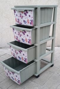 Büyük Boy Uçuşan Kelebek Desen 4 Çekmeceli Tekerlekli Komidin Yükseklik 93cm 43x38 Demonte Dolap Raf