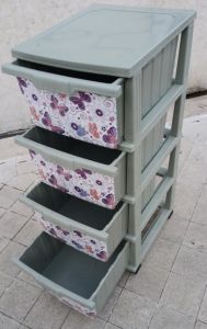 Büyük Boy Uçuşan Kelebek Desen 4 Çekmeceli Tekerlekli Komidin Yükseklik 93cm 43x38 Demonte Dolap Raf