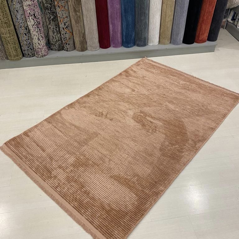 Sultan Koleksiyonu 8640 Yavruağzı Halı