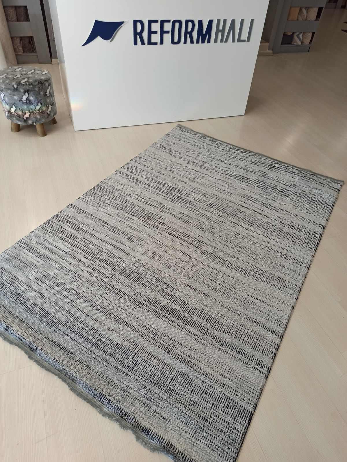 Moda Koleksiyonu 5501 Antrasit Siyah Halı 100 X 200