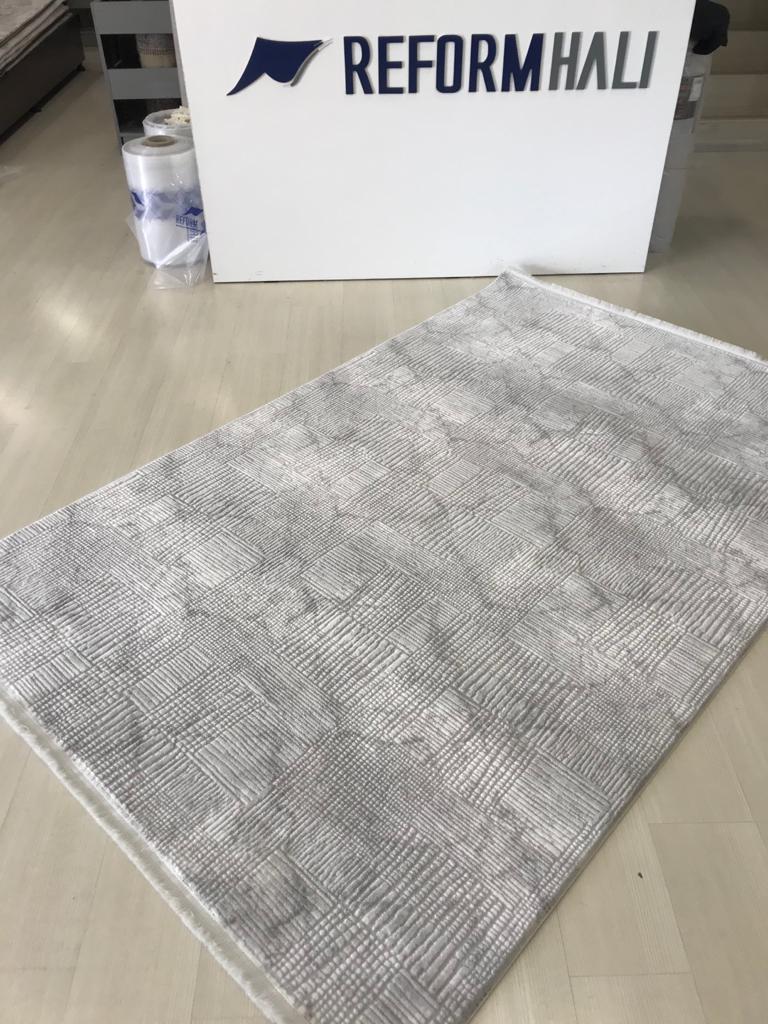 Vien Koleksiyonu 9398 A GRİ Makine Halısı