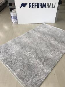 Vien Koleksiyonu 9398 A GRİ Makine Halısı