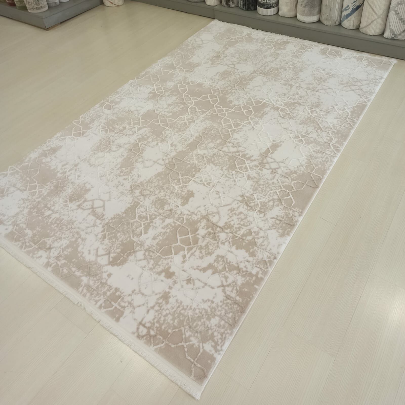 Asude Koleksiyonu 9331 Krem Bej Makine Halısı