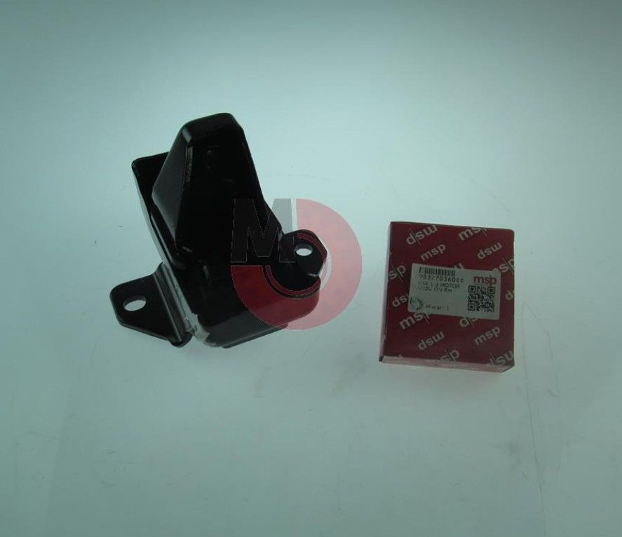 Isuzu Dmax Motor Takozu Ön RH (OEM)