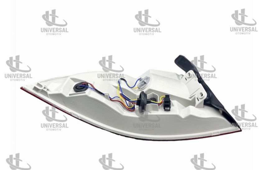 Superb 13-15 Dış RH Stop (Ledli)