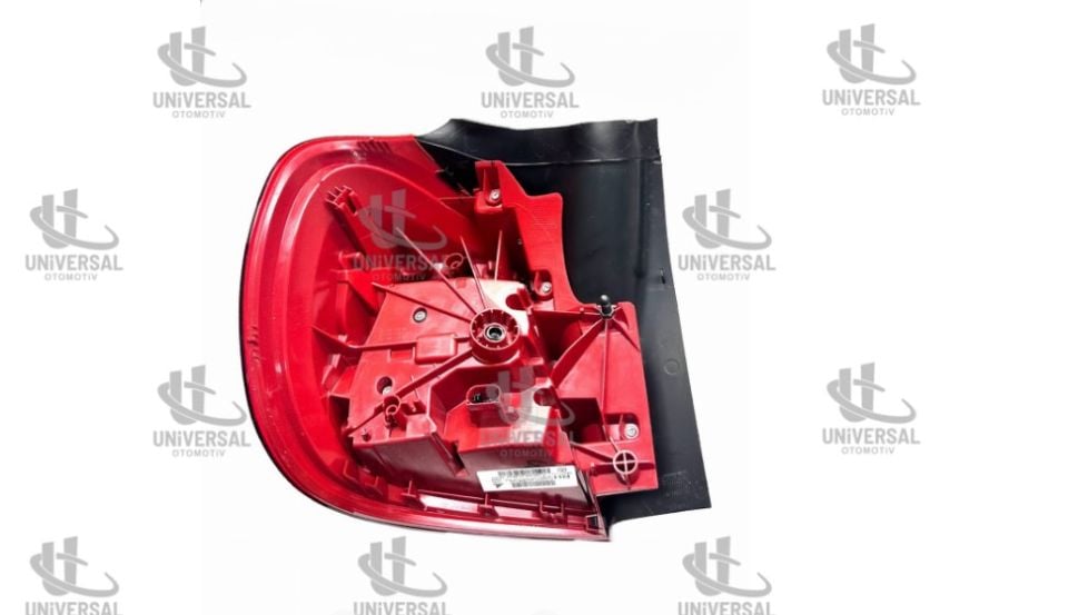Mercedes GLA 13-20 RH Stop