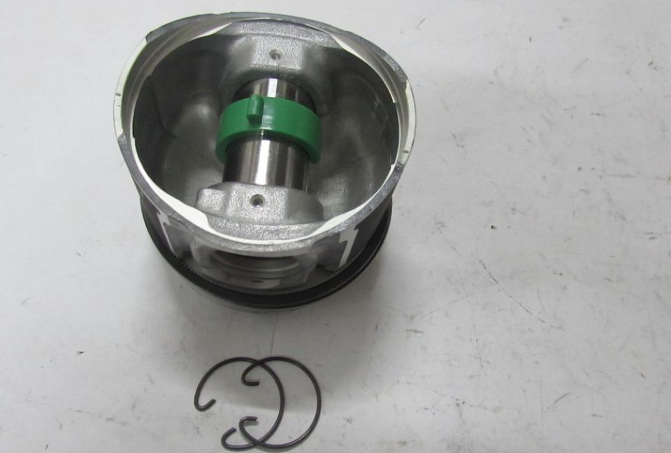 H100 KMY 2,6 91,10 mm D4BB Piston Std
