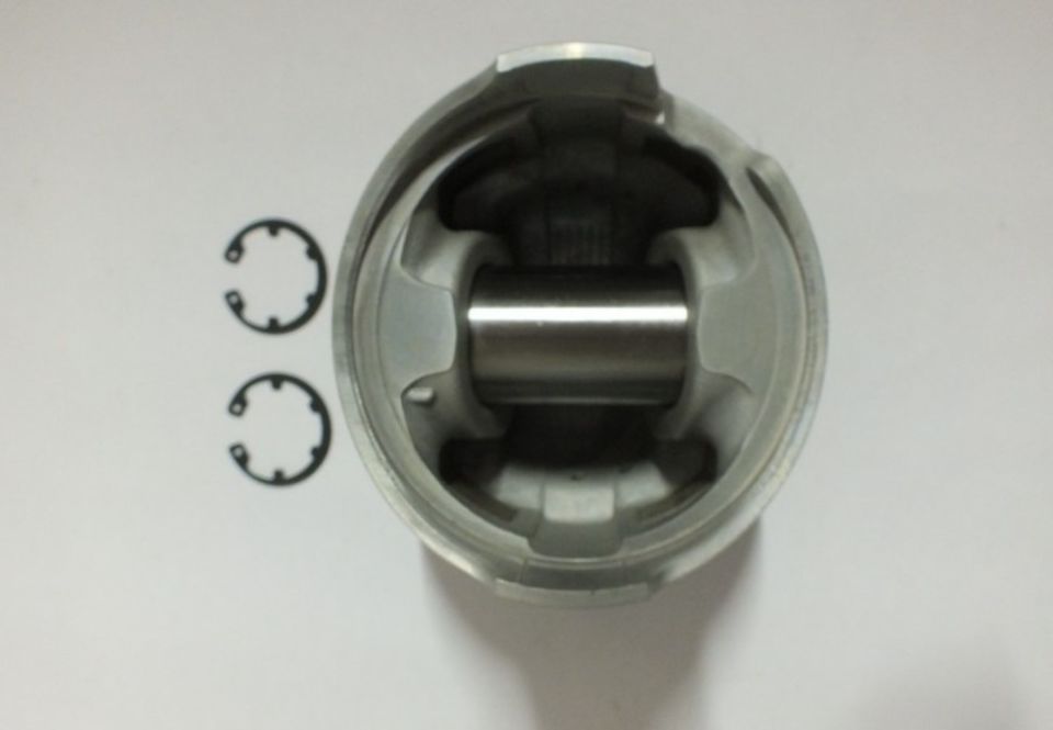 Fuso Canter 511/ 711 4M40 95.50 mm ( NPR Segman ) Piston Segman 050