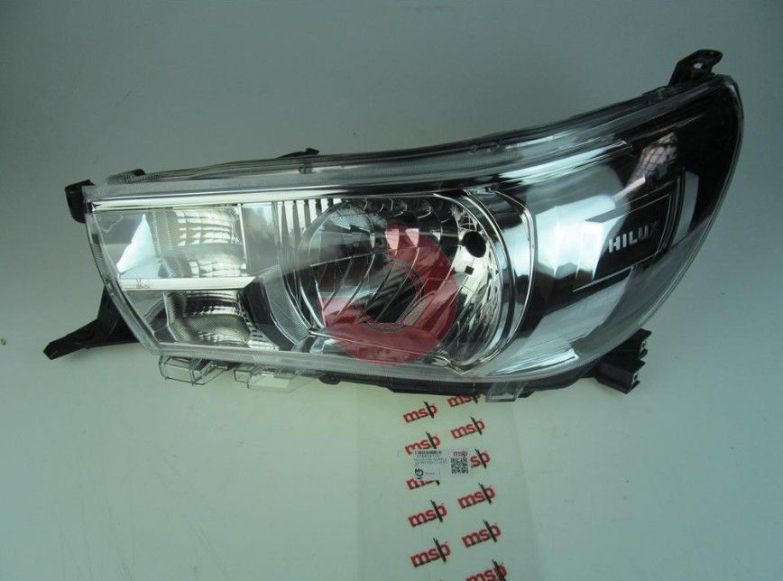 Hilux Far Komple LH Motorlu (REVO)