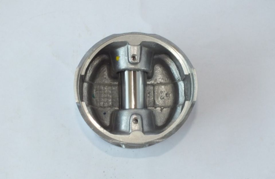 323 B6 1,6 1990-1997 Piston 0,50 ( Segmansız ) Takım