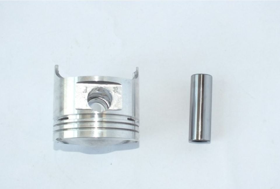 626 F6 1,6 1988-1991 Piston 0,50 ( Segmansız ) Takım