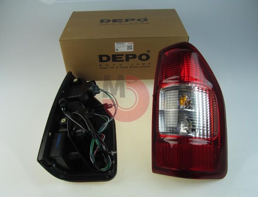 D-MAX Stop Lambası Komple (EM) RH (DEPO)