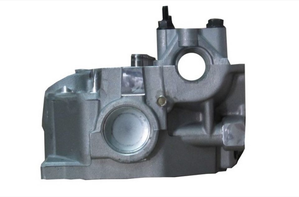 H100 94-96 E.M / L300 86-94 EM / L200 86-96 / Pajero / ( Yüksek Subap ) Silindir Kapak