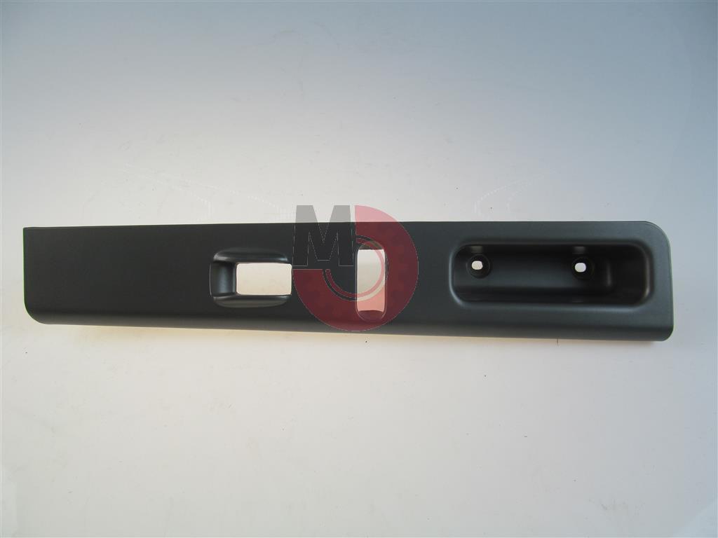 Dmax Kapı İç Kaplama Anahtar Yuvası R Orj