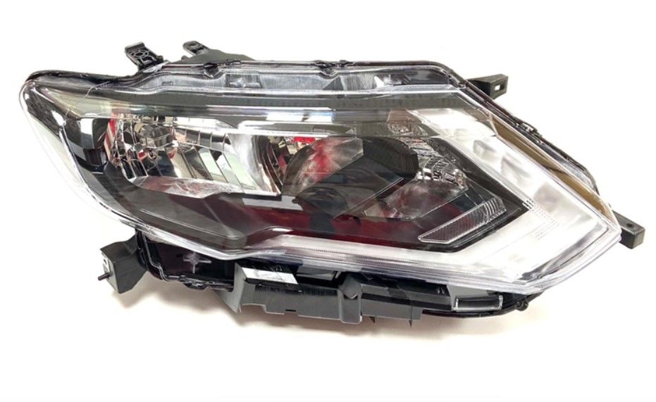 X-TRAIL 16-19 LH (MERCEKSİZ/MOTORLU) FAR