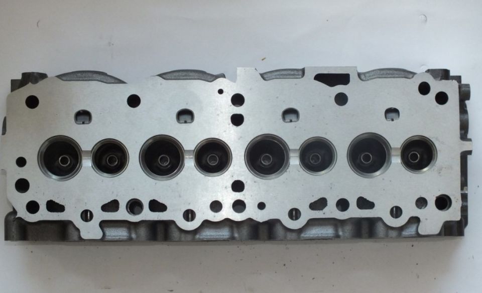 Nissan Vanette LD23 Silindir Kapak