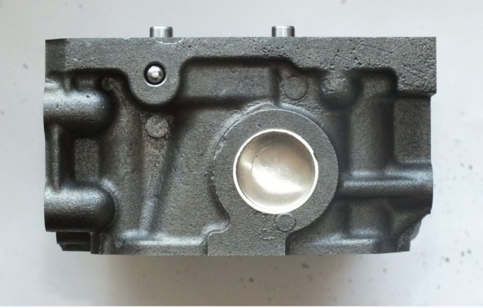 Nissan Vanette LD23 Silindir Kapak