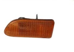 AVENSİS 98-02 LH SİNYAL ÇAMURLUK