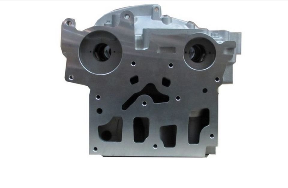 Renault Clio - Megane I 1,6 16V K4M / Megane II 1,4 2006-2009 Silindir Kapak
