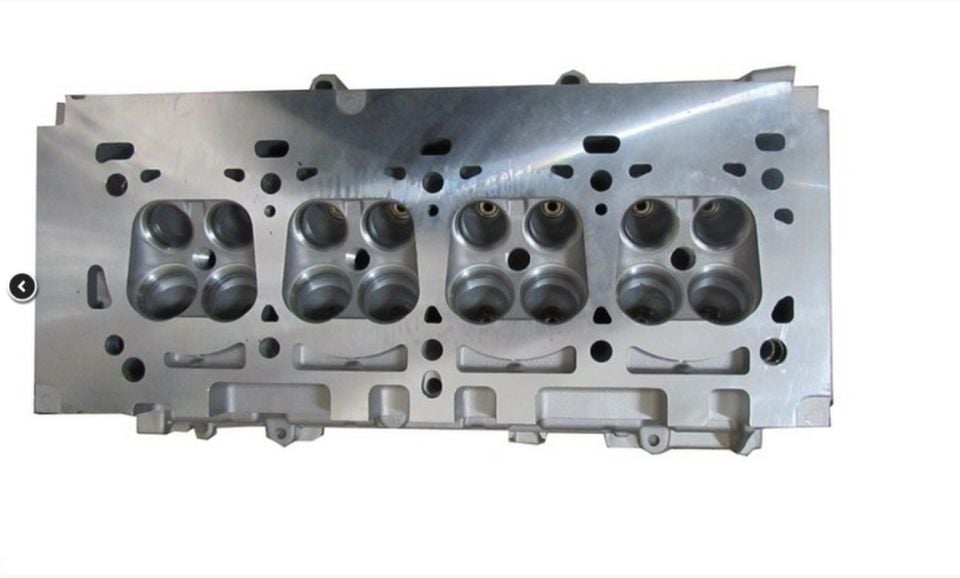 Renault Clio - Megane I 1,6 16V K4M / Megane II 1,4 2006-2009 Silindir Kapak