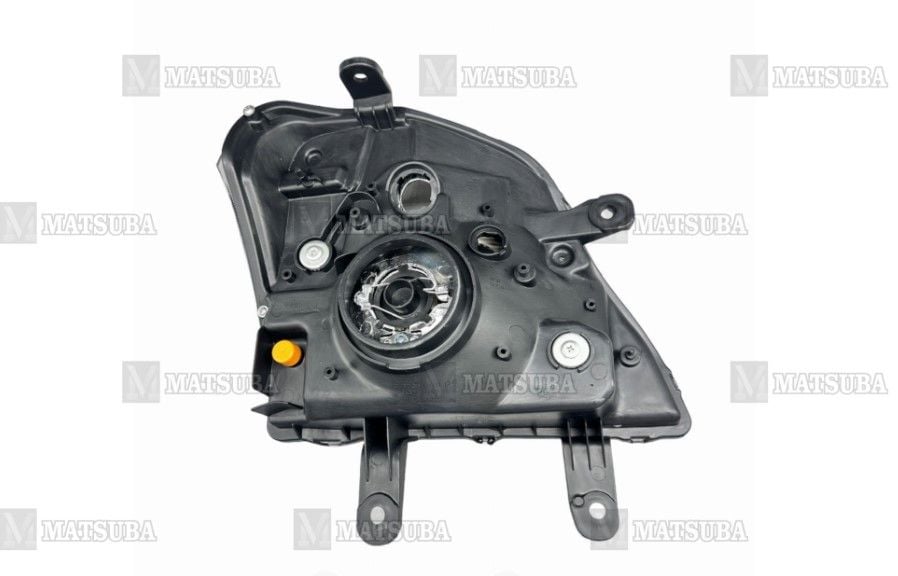 DMAX 02-06 LH Far (Manuel)