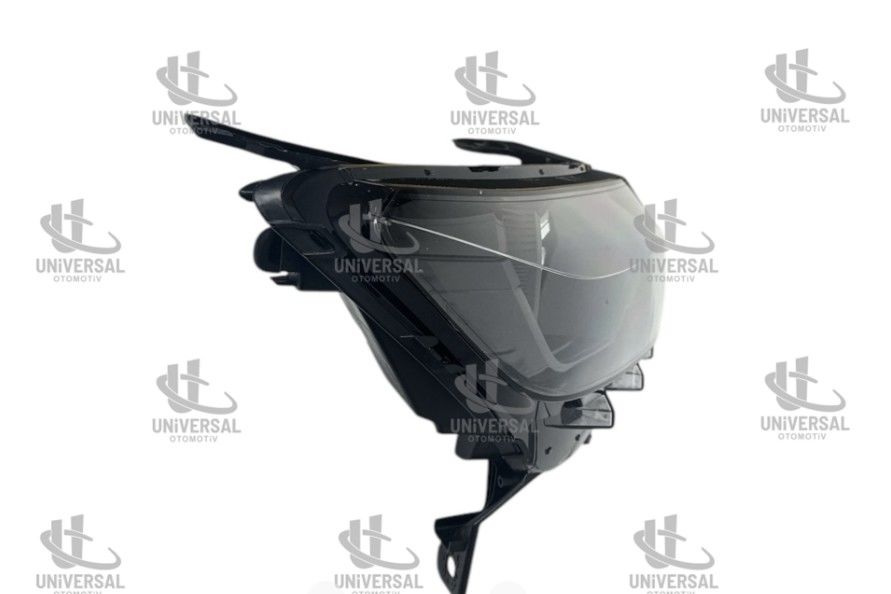 Sandero 21-23 RH Far (Ledsiz/Siyah/Dacia Yazısız)