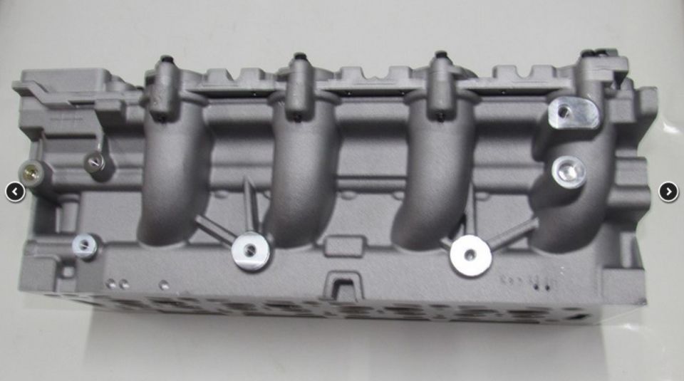 Ford Mondeo IV / Focus II / C4 / C5 / Scudo / 307 / 308 / 407 / 508 / 607 / 807 / S40 2,0 TDCİ Silindir Kapak