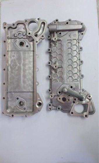 NQR70 4.8L 99-07 (Yağ Soğutucu Kapak) 4HK1