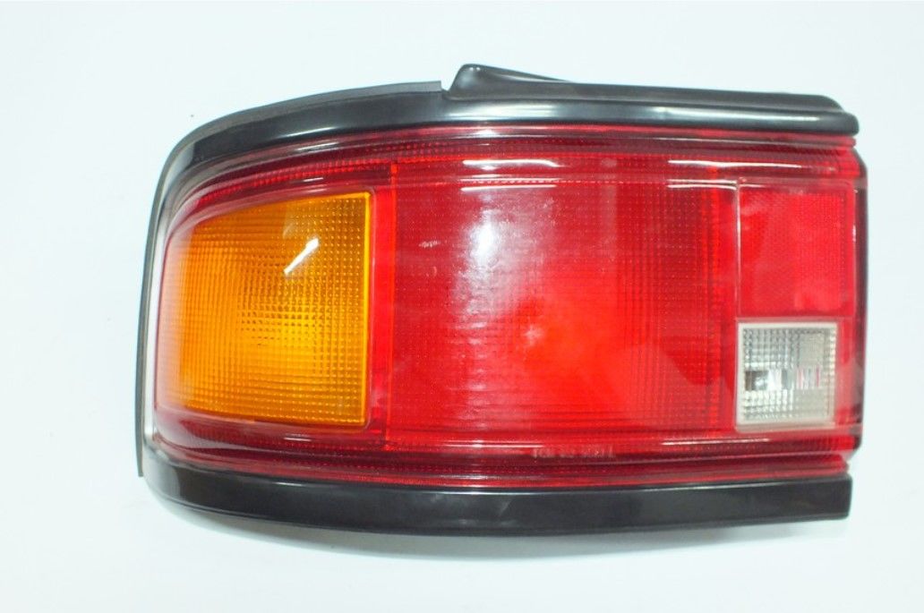 Mazda 323 1993-1995 Sedan Stop Lambası Sol