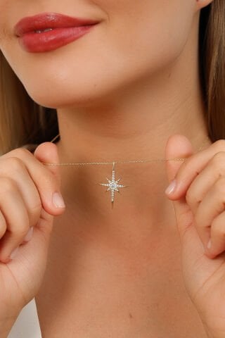14 Ayar Altın Taşlı Kuzey Yıldızı Kolye