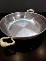 2'li Sahan Menemen Tava Seti, Sarı Kulplu 18 cm ve 20 cm Dövme İşçilikli Çelik