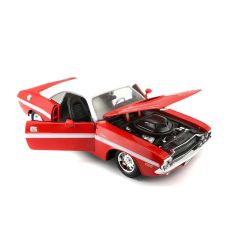 MAY 31263 1970 Dodge Challenger RT Coupe 1:24 Model Araba -Necotoys