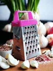 Mini Sarımsak Rendesi Küçük Sarımsak Rendeleyici Fuşya