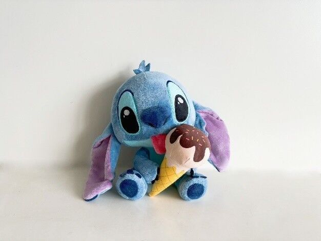 0564 SUN-LFN-PELUŞ STITCH ICE CREAM 25 CM STCH