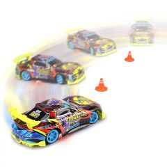201104007 Kumandalı Tornado Drift Araba -Dickietoys