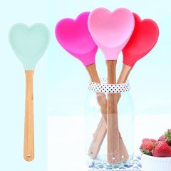 BUFFER® Dekoratif Kalp Şeklinde Ahşap Saplı Sevimli Slikon Spatula Kaşık