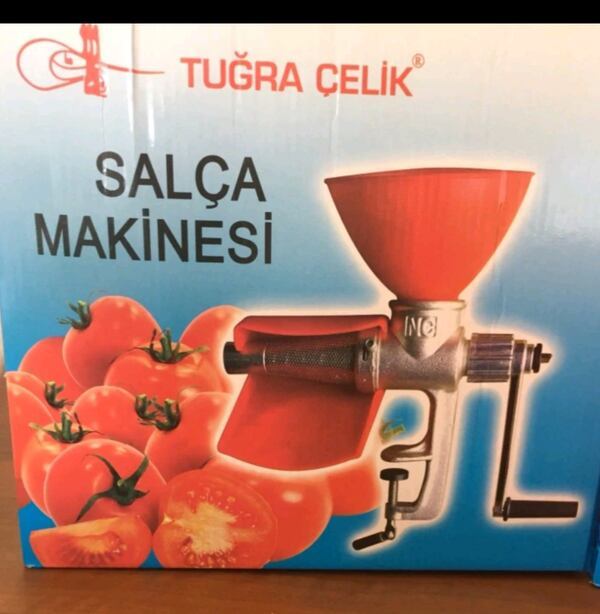 Tuğra Çelik Ev Tipi Salça Makinesi Döküm
