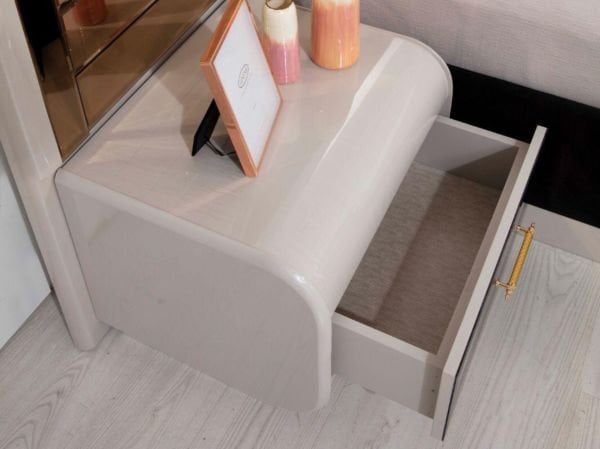 Asela Yatak Odası ( komodin )