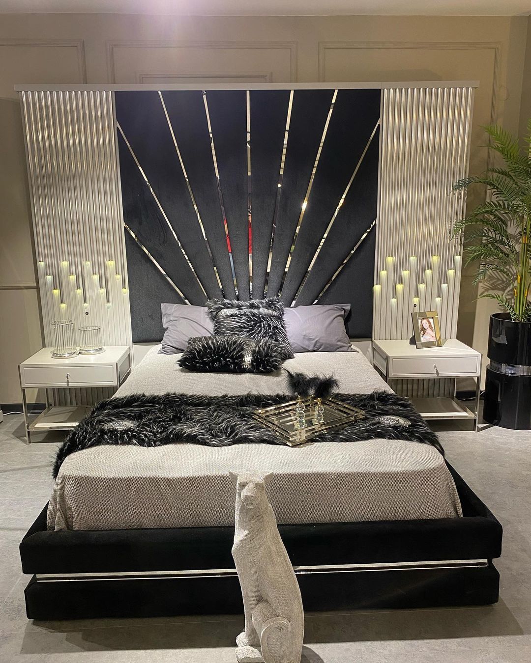 Berlinale Luxury Karyola