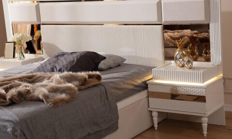 Royal 160*200 cm Başlıklı Bazalı Karyola