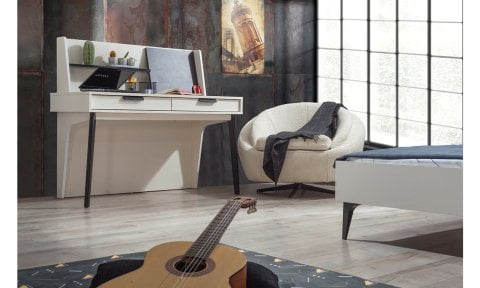 Kolezyum Ay Reflekte Kapak Genç Odası Çalışma Masası ve Ünitesi