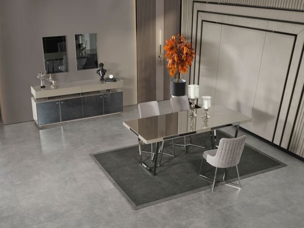 Voyager Yemek Odası