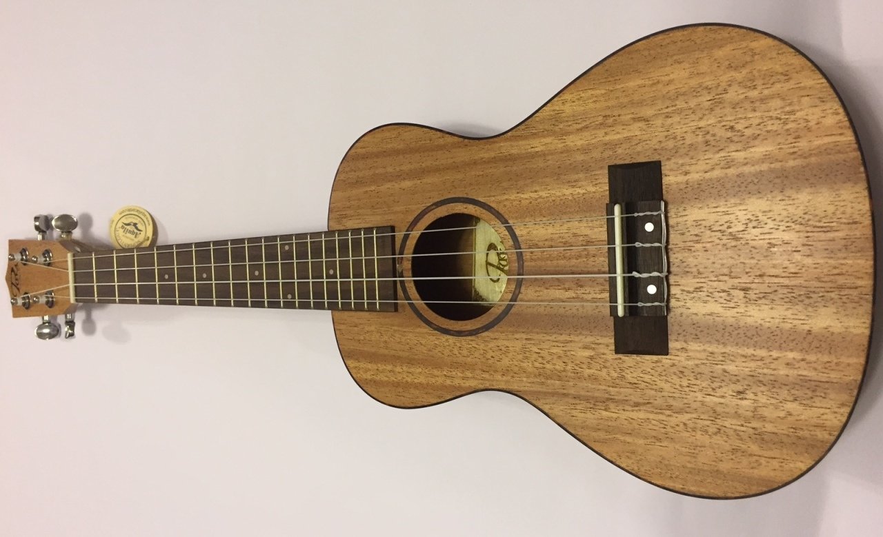 Puka Maun Sedefli Concert Ukulele PK-3 + Kılıf Hediyeli