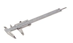 İzeltaş 150 mm Kumpas