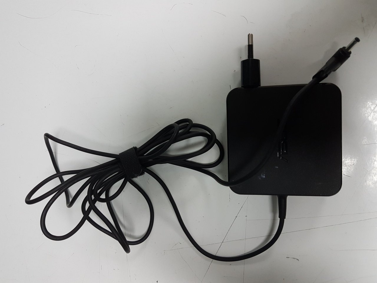 Asus ADP-65DW C 19V 3.42A Orjinal Notebook Adaptörü