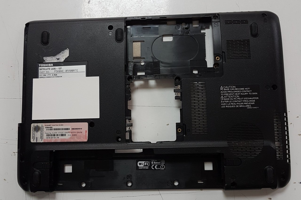 Toshiba Satellite L635-137 Alt Kasa
