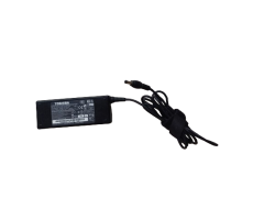 Toshiba PA-1750-09 19V 3.95A Adaptör