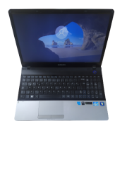 Samsung  NP300E5A İntel i5  2450M 2.5Ghz 1Gb Ekran Kartlı Notebook